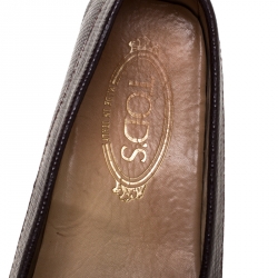 مملوكة مسبقًا Tod's Brown Lizard Embossed Leather Fringe Slip On Loafers Size 36.5