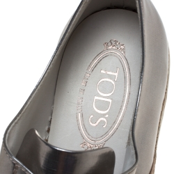 Pre Owned حذاء رياضي تودز تودز سليب أون إسبادريل Francesina جلد فضي/ وردي مقاس 40