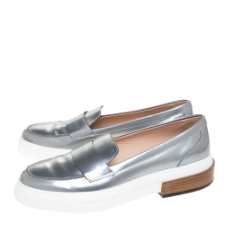 Pre Owned حذاء رياضي تودز جلد برونزي ميتاليك سليب أون مقاس 37