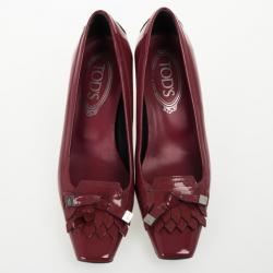 Pre Owned Tod's Maroon Patent Kiltie Fringe Pumps Size 36