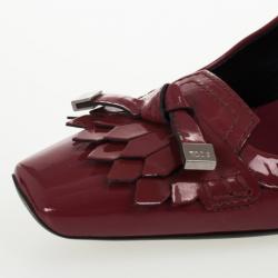 Pre Owned Tod's Maroon Patent Kiltie Fringe Pumps Size 36