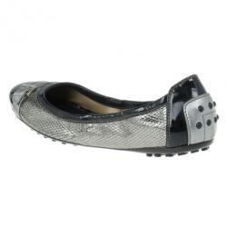 Pre Owned Tod's Silver and Black Patent Leather Buckle Ballet Flats Size 37