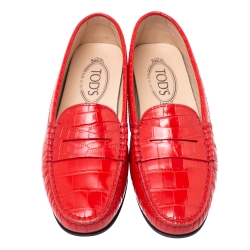 مملوكة مسبقًا حذاء لوفرز تودز سليب أون سير بيني جلد و سويدي أزرق مقاس 39