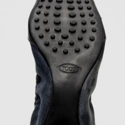 مملوكة مسبقًا Tod's Blue Suede Flower Embellished Square Toe Ballerinas Size 40