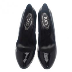 Pre Owned Tod’s Black Patent Wedges Pumps Size 38.5