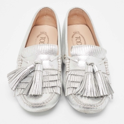 Pre Owned Tod's Metallic Silver Leather Fringe Tassel Details Slip On Loafers Size 41