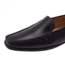 مملوكة مسبقًا Tod's Black Leather Loafers Size 39.5