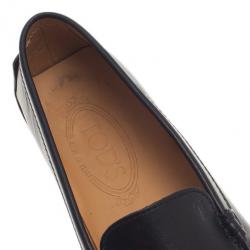 مملوكة مسبقًا Tod's Black Leather Loafers Size 39.5