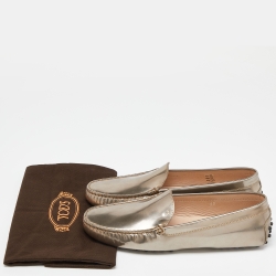 Pre Owned Tod's Gold Leather Slip On Loafers Size 40