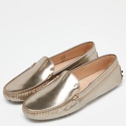 Pre Owned Tod's Gold Leather Slip On Loafers Size 40