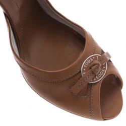 Pre Owned Tod's Beige Leather D'orsay Pumps Size 39