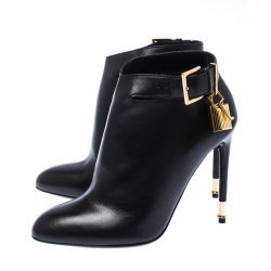 Tom Fod Black Leather Padlock Charm Pointed Toe Booties Size 35