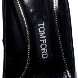 Tom Ford Black Patent Leather Padlock Ankle Wrap Pointed Toe Pumps Size 37.5