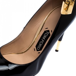 Tom Ford Black Patent Leather Padlock Ankle Wrap Pointed Toe Pumps Size 39