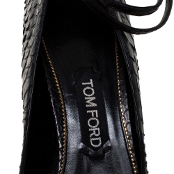 Pre Owned حذاء كعب عالي توم فورد قفل رباط كاحل مقدمة مدببة جلد لامع أسود مقاس 39