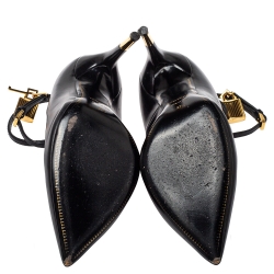 مملوكة مسبقًا حذاء كعب عالي توم فورد مقدمة مدببة ملتف حول الكاحل قفل جلد أسود مقاس 37.5