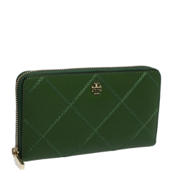 مملوكة مسبقًا محفظة توري برش ر وبينسون جلد أخضر بسحاب محيط مطرز