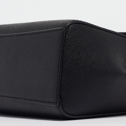 Pre Owned Tory Burch Black Leather Small Robinson Top Handle Bag