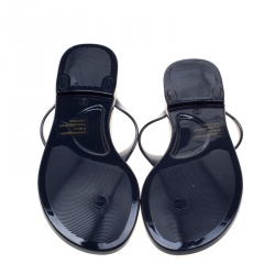 Pre Owned Tory Burch Blue Rubber Speer Flat Thong Sandals Size 36