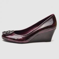 Pre Owned Tory Burch Plum Patent Leather Sally Wedges Size 39