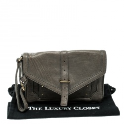 Pre Owned Tory Burch Grey Leather Envelope Clutch