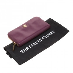 Pre Owned محفظة توري برش سحاب ملتف جلد عنابية