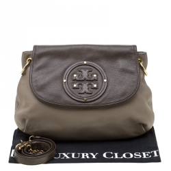 Pre Owned حقيبة كتف توري برش جلد بني/رصاصي