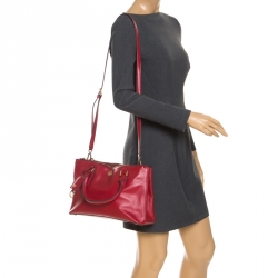 Pre Owned  Tory Burch Red Saffiano Leather Robinson Double Zip Tote