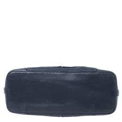 Pre Owned حقيبة كروس توري برش روبينسون شراشيب قبة صغيرة جلد كحلية