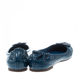 Pre Owned Tory Burch Blue Patent Croc Embossed Leather Reva Scrunch Ballet Flats Size 38.5