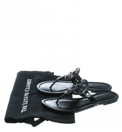 مملوكة مسبقًا صندل بإصبع توري برش فلات ميلر جلد أسود مقاس 38.5