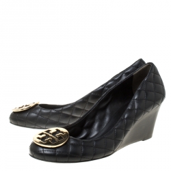 Tory Burch Black Quilted Leather Wedge Pumps Size 39