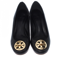 مملوكة مسبقًا Tory Burch Black Leather Sophie Wedge Pumps Size 36