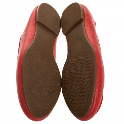 Pre Owned حذاء فلات باليه توري برش رفا جلد أحمر مقاس 38