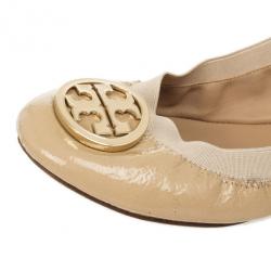 مملوكة مسبقًا Tory Burch Nude Patent Caroline Ballet Flats Size 41.5