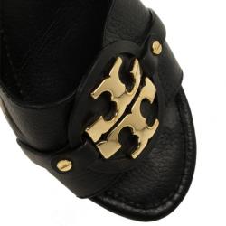 مملوكة مسبقًا Tory Burch Black Leather "Patti 3" Mid Wedge Slide Size 40.5