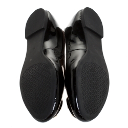 Pre Owned حذاء فلات باليه توري برش مقدمة مفتوحة ريفا جلد لامع أسود مقاس 37.5