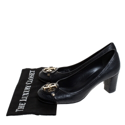 مملوكة مسبقًا حذاء كعب عالي توري برش جلد نقش ثعبان أسود كعب مربع سميك مقاس 39