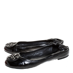 Pre Owned حذاء باليرينا فلات توري برش جلد ريفا أسود لامع مقاس 37.5