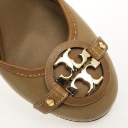 Pre Owned Tory Burch Beige Patent Aaden Logo Pumps Size 39.5