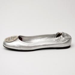 Pre Owned Tory Burch Silver Leather Reva Flats Size 40.5