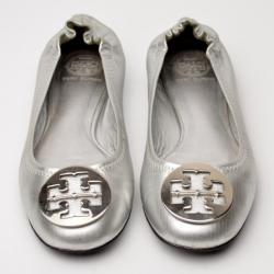 Pre Owned Tory Burch Silver Leather Reva Flats Size 40.5