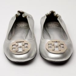 Pre Owned Tory Burch Silver Leather Reva Flats Size 40.5