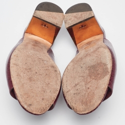 Pre Owned Tory Burch Burgundy Croc Embossed Leather Salinas Slide Sandals Size 38