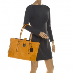 Pre Owned Tumi Mustard Leather Turin Tote
