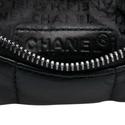 Pre Owned حقييبة شانيل جلد أسود مبطن بسلسلة شراشيب.