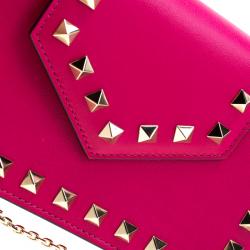 Pre Owned Valentino Disco Pink Leather Rockstud Smartphone Case
