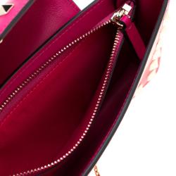 Pre Owned Valentino Disco Pink Leather Rockstud Smartphone Case