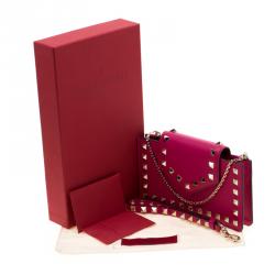 Pre Owned Valentino Disco Pink Leather Rockstud Smartphone Case