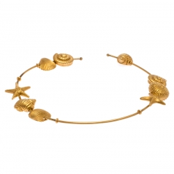 Pre Owned Valentino Starfish & Seashell Gold Tone Station Choker Necklace